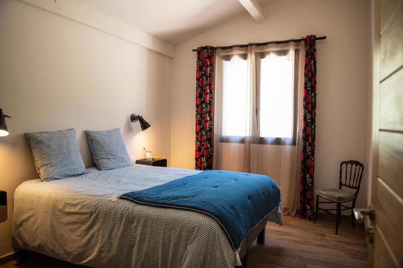 Bastide Toujours Dimanche, Maison De Vacances Avec Vue & Piscine Privee Gordes Eksteriør bilde